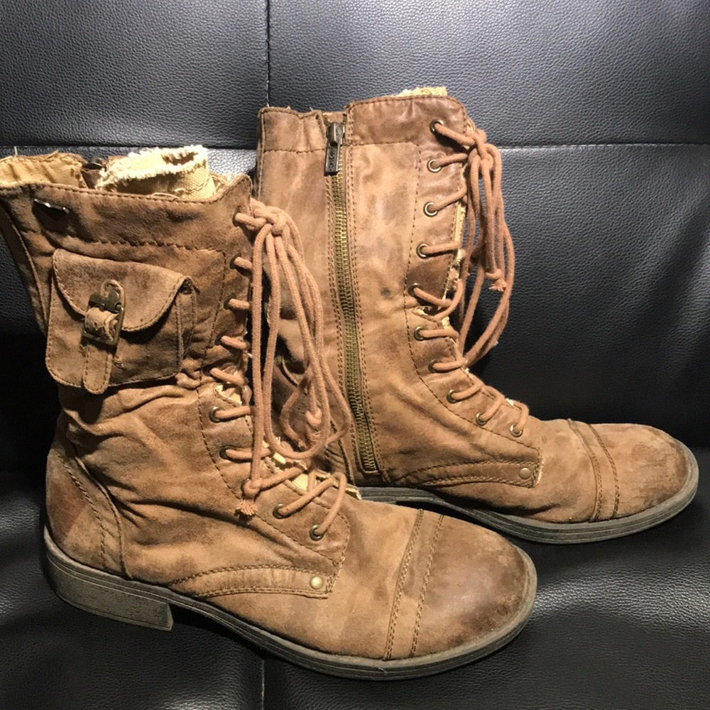 ROXY COMBAT BOOTS